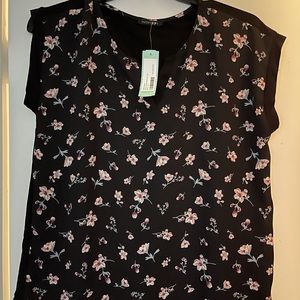 Papermoon dressy tee, great for work or casual